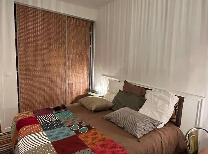 Haussmanien Apartamento *